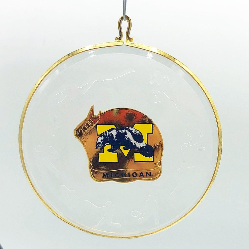 University‎ of Michigan Wolverines 2000 Hallmark Ornament